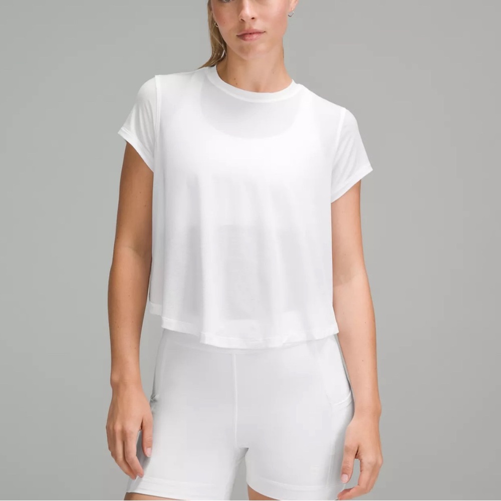 Lightweight Training short Sleeve

 white